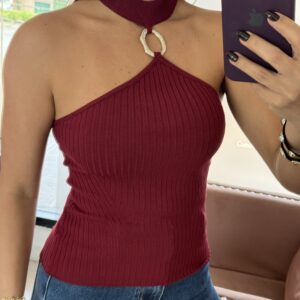 Top con cuello recogido